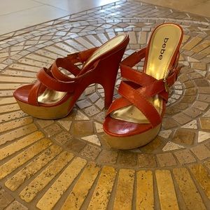 Bebe platform orange sandal heel